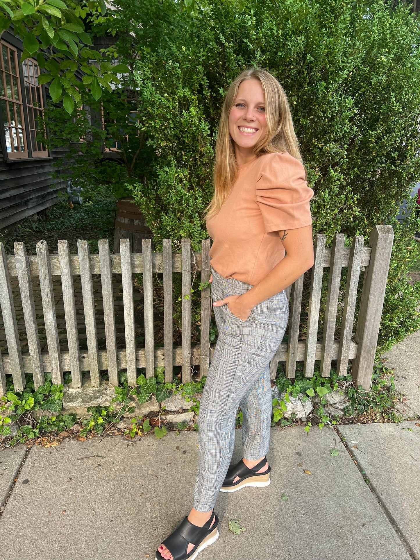 Stronger everyday black and white pants