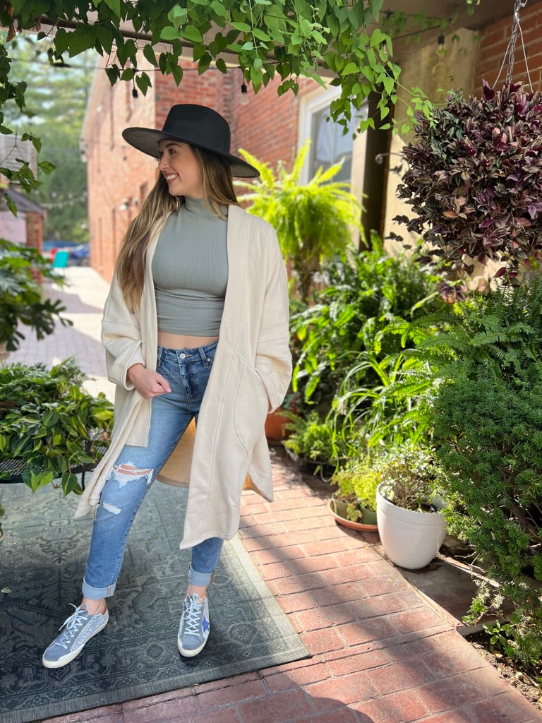 Snuggle up oversized knit cardigan